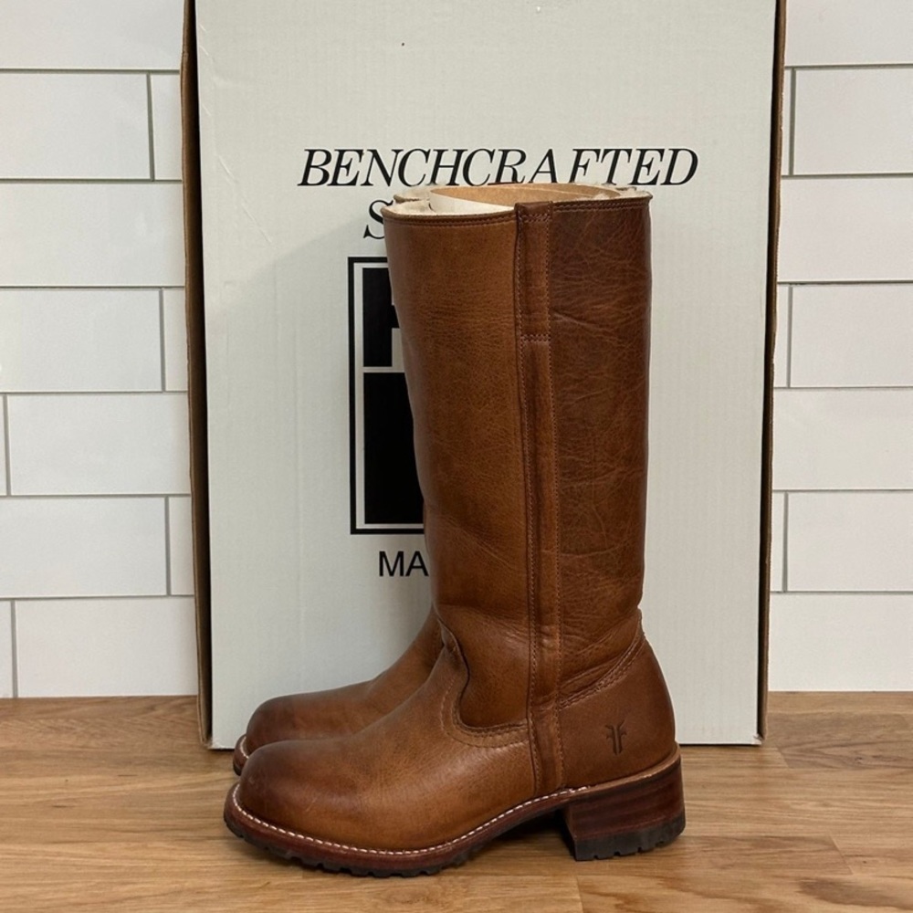 EUC Brown Frye Campus Boots size 6 in box